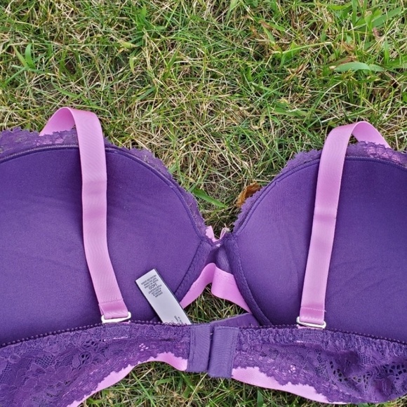 Dream Angel's Pushup bra 34DD - Picture 2 of 3